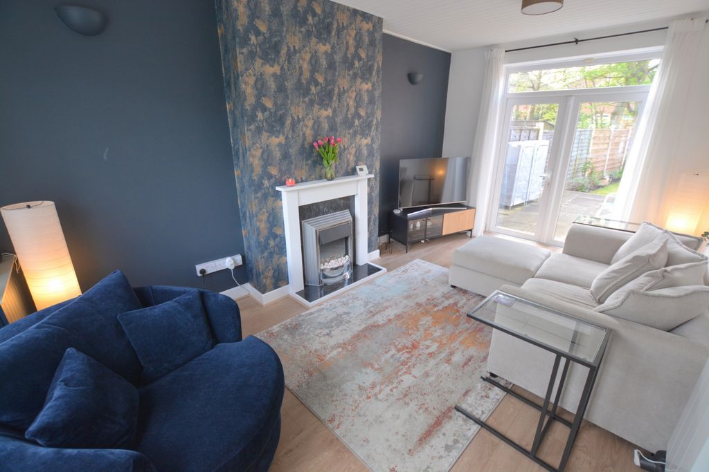 Property photo 2 of 17 Photo 7