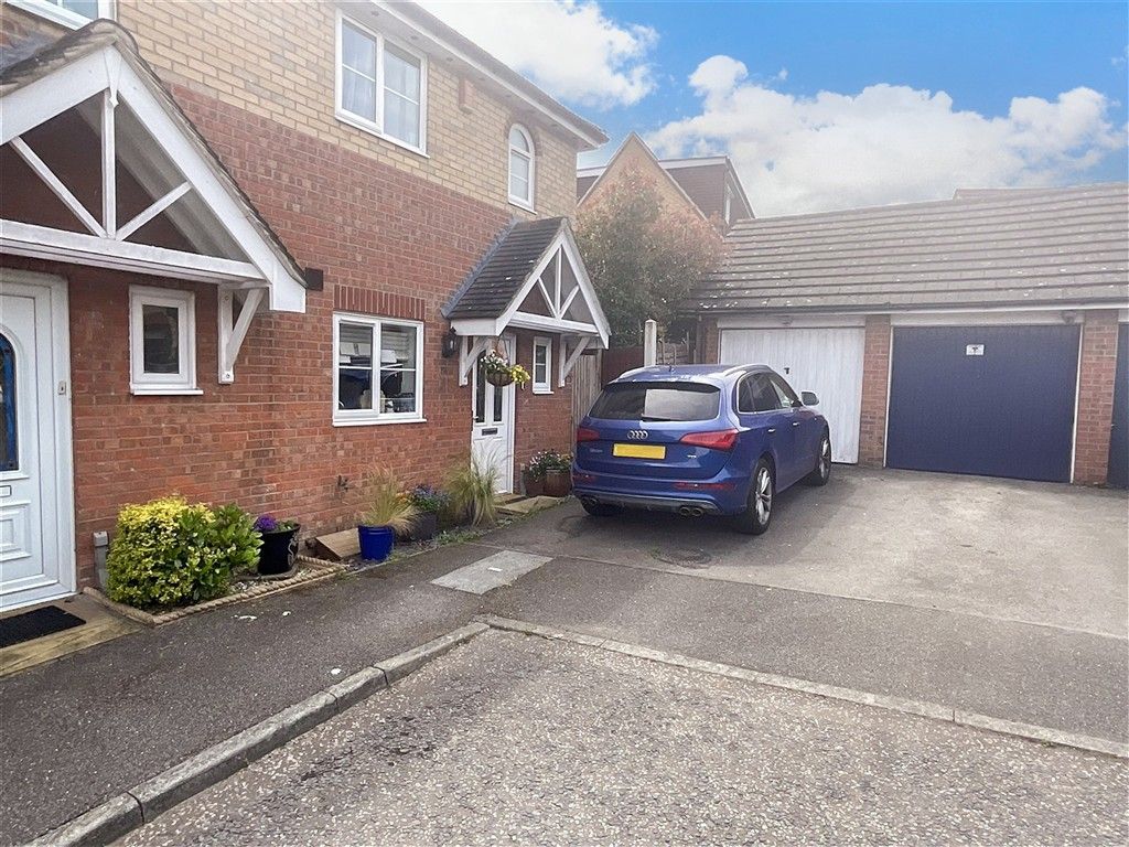 Property photo 1 of 1 Front