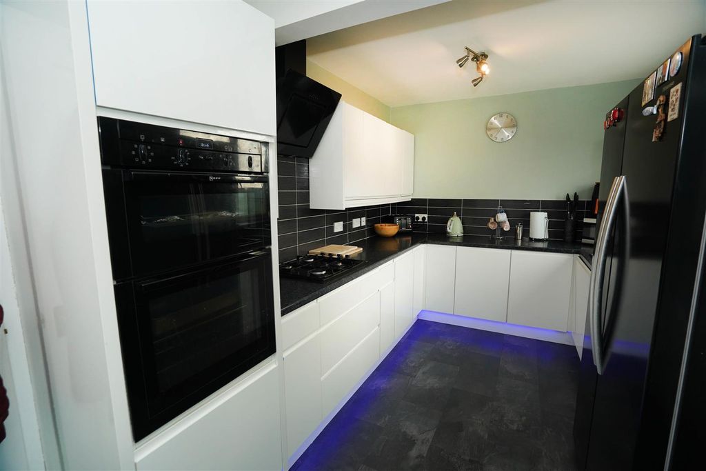 Property photo 3 of 27 Dsc03248A.Jpg