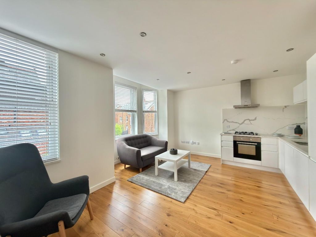 Property photo 2 of 18