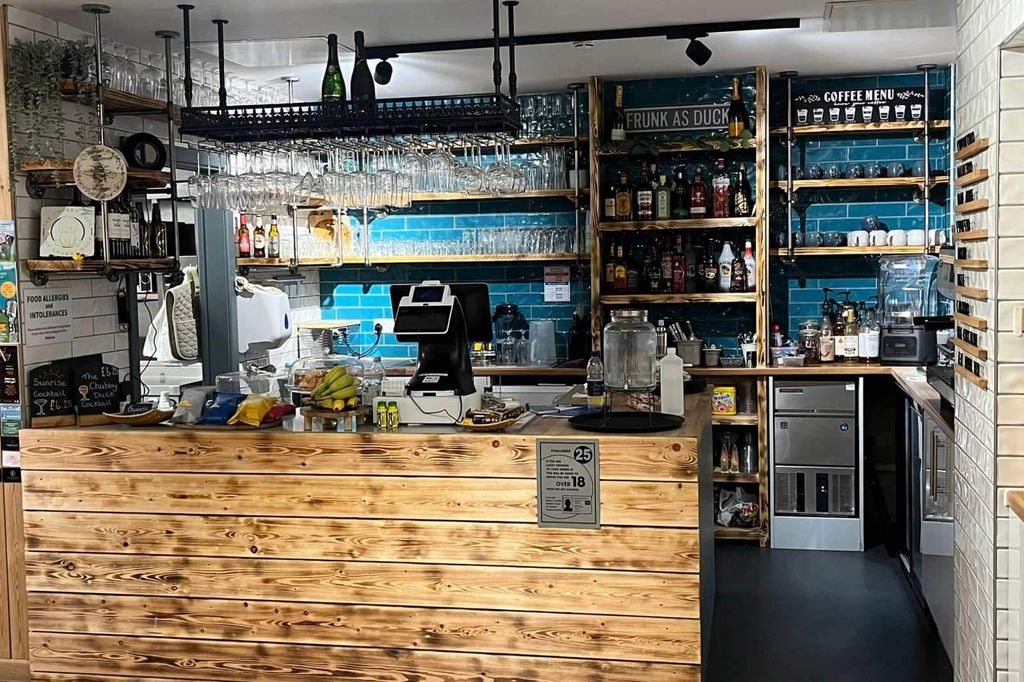 Property photo 2 of 7