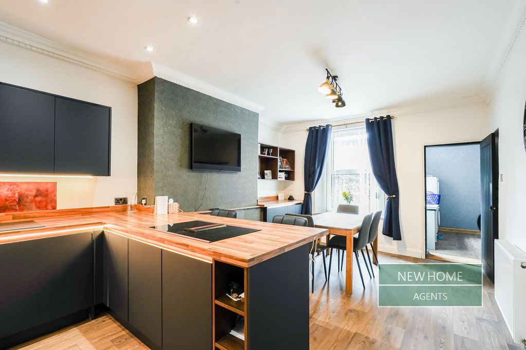 Property photo 3 of 31 Photo 29