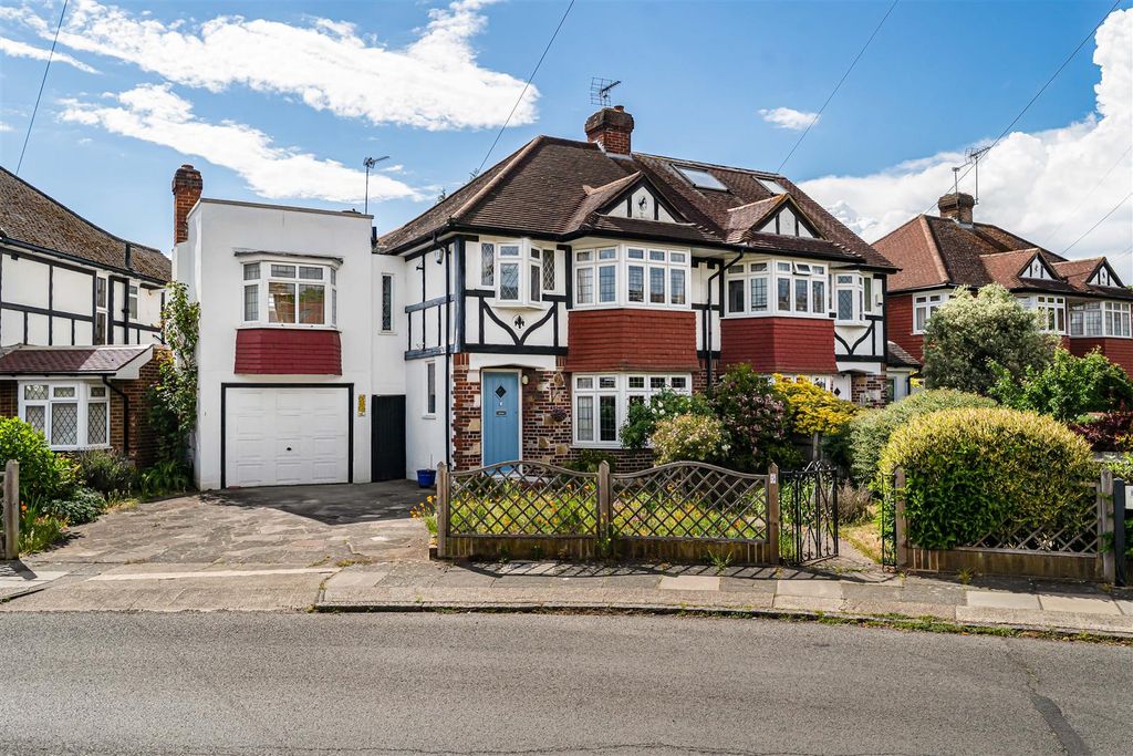 Property photo 1 of 24