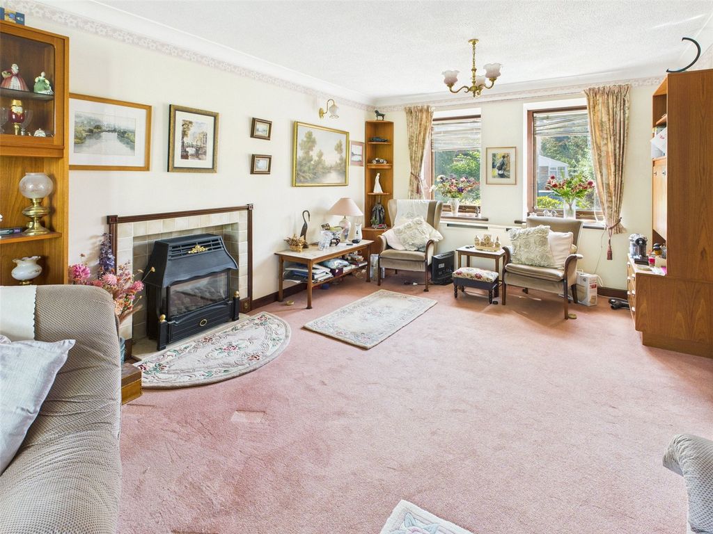 Property photo 2 of 12 Picture No. 02