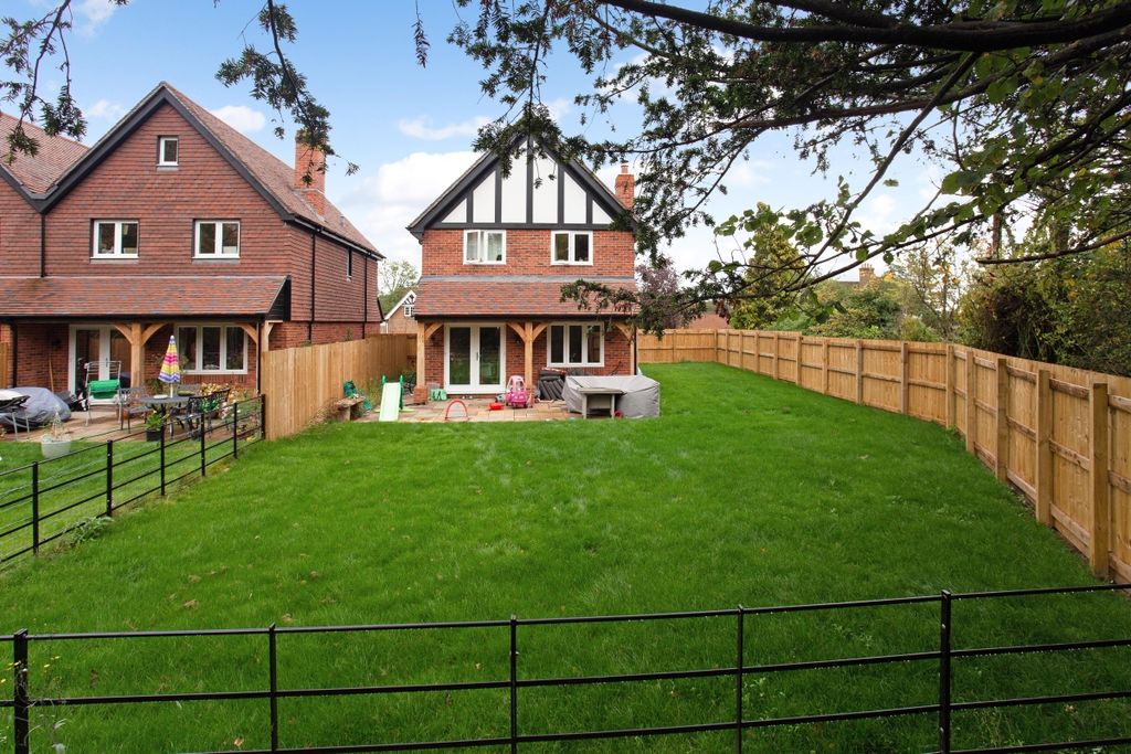 Property photo 3 of 9