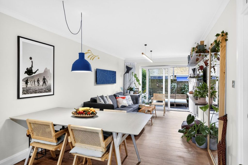 Property photo 1 of 38