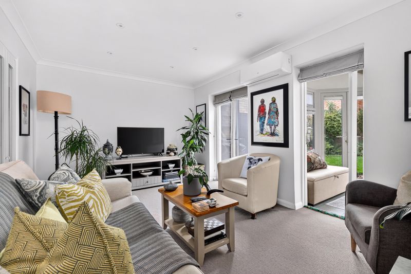 Property photo 3 of 15 Photo 12