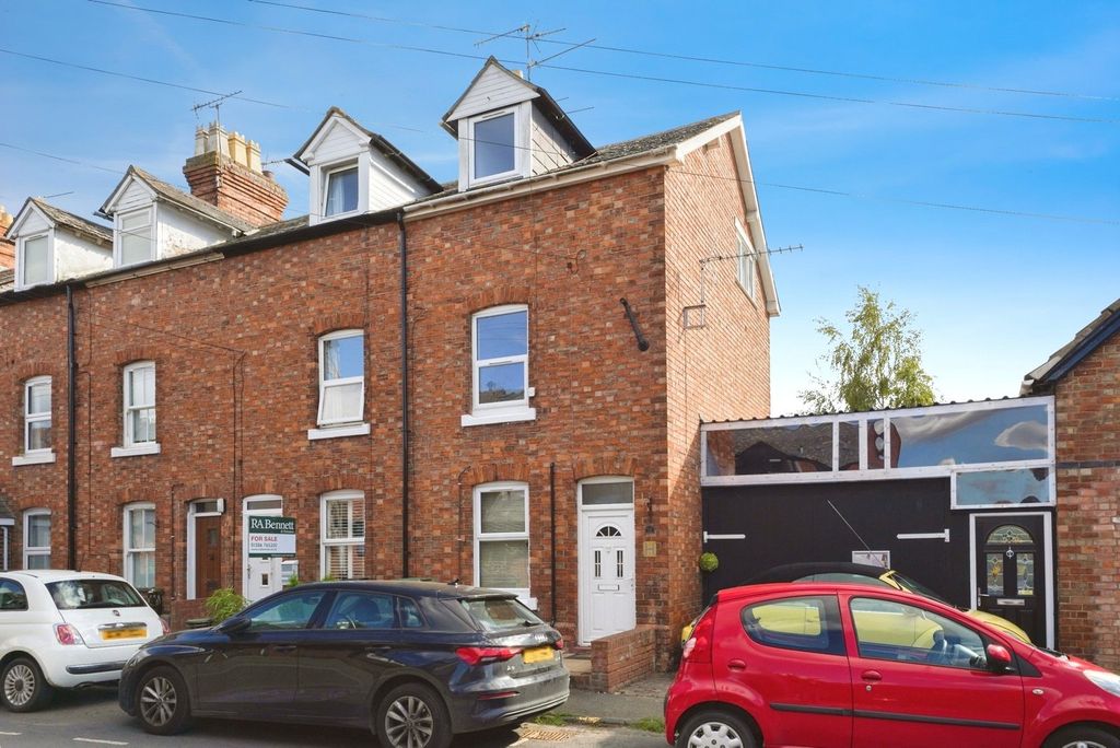 Property photo 1 of 17 Photo