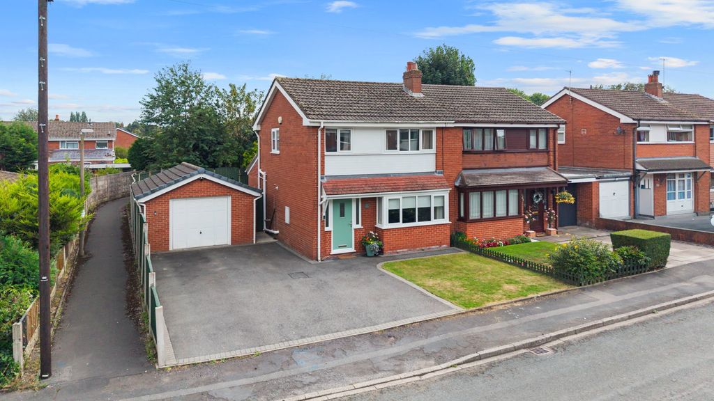 Property photo 1 of 34