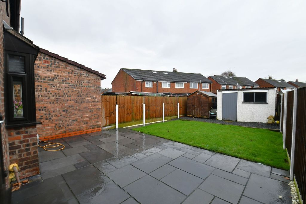 Property photo 2 of 18