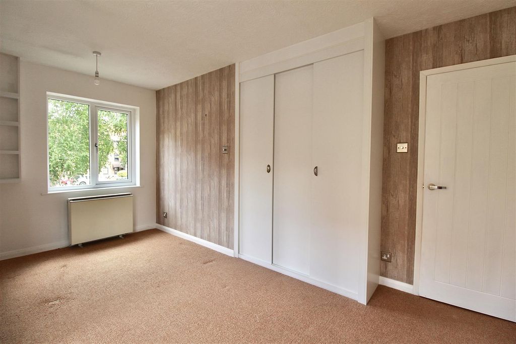 Property photo 3 of 6 Img_1962.Jpg