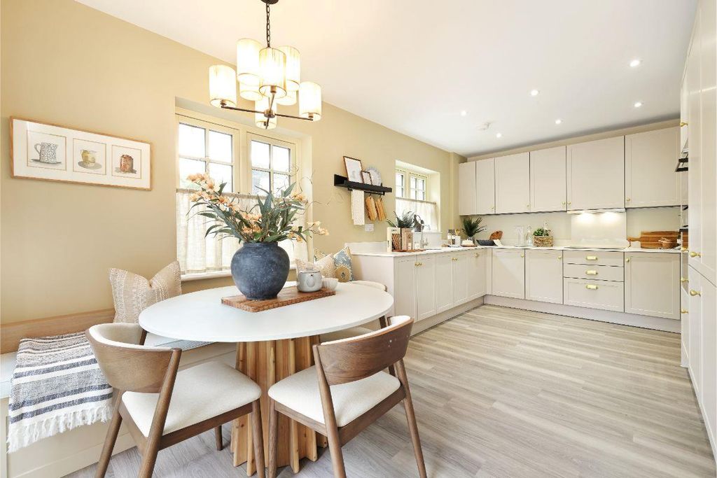 Additional image 4 of 4 bed detached house for saleHeadley Chase, Headley, Surrey KT18