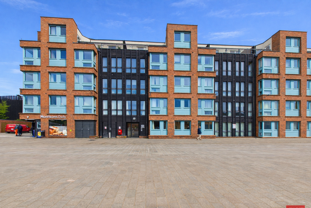 Property photo 1 of 23