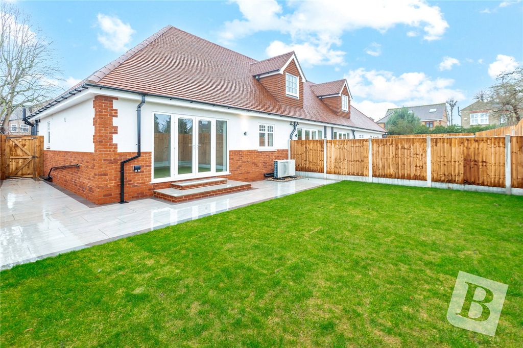 Property photo 3 of 14 Rear Garden