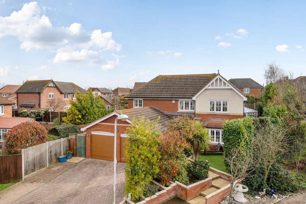 Property photo 1 of 21