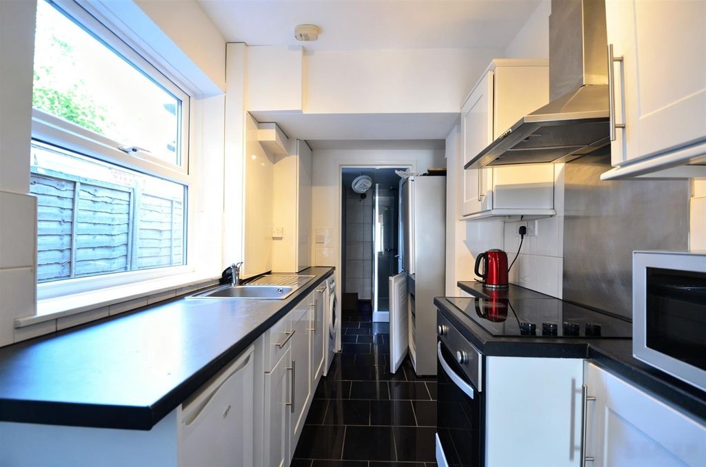 Property photo 3 of 14 ???? (1).Png