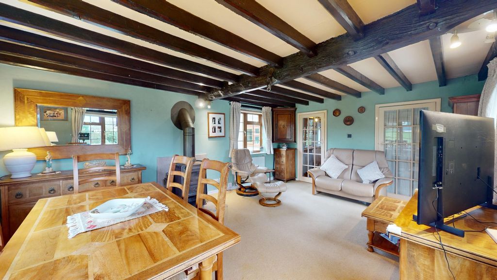 Property photo 3 of 32 3122447