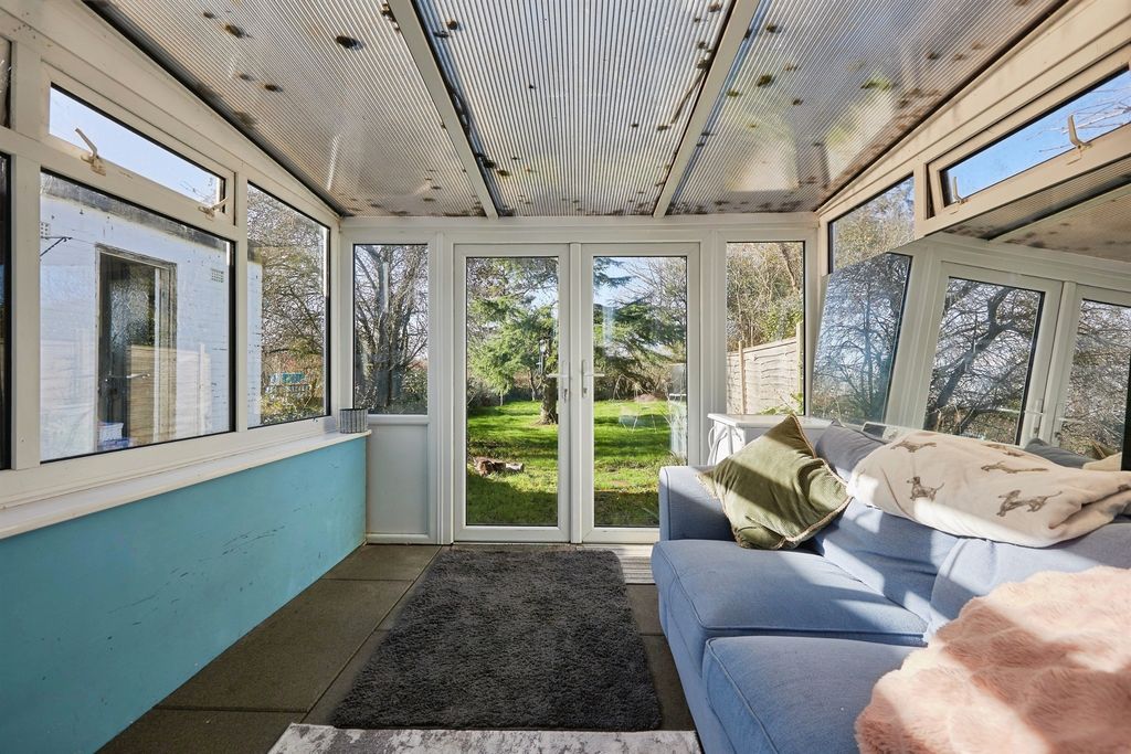 Property photo 3 of 14