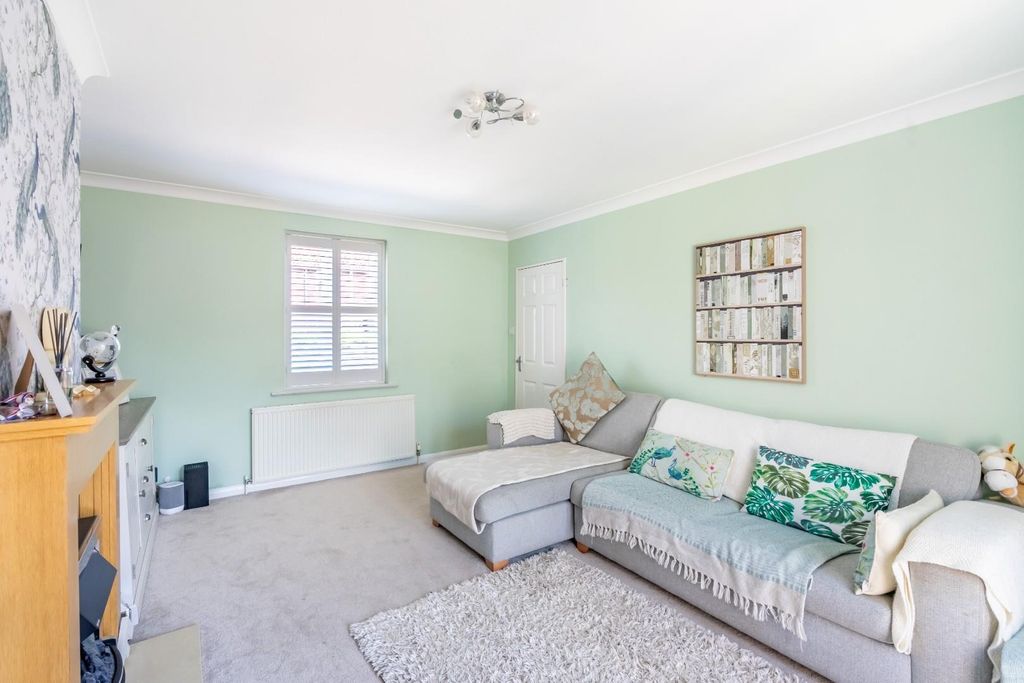 Property photo 3 of 12 9Rtg-2.Jpg