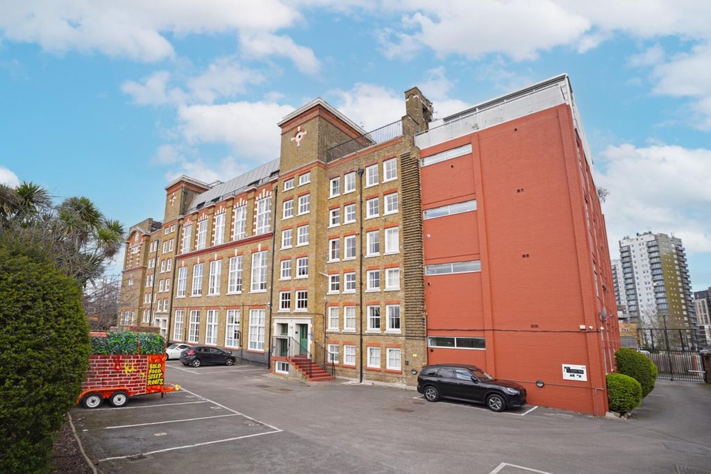 Property photo 2 of 11 Dsc05205.Jpg