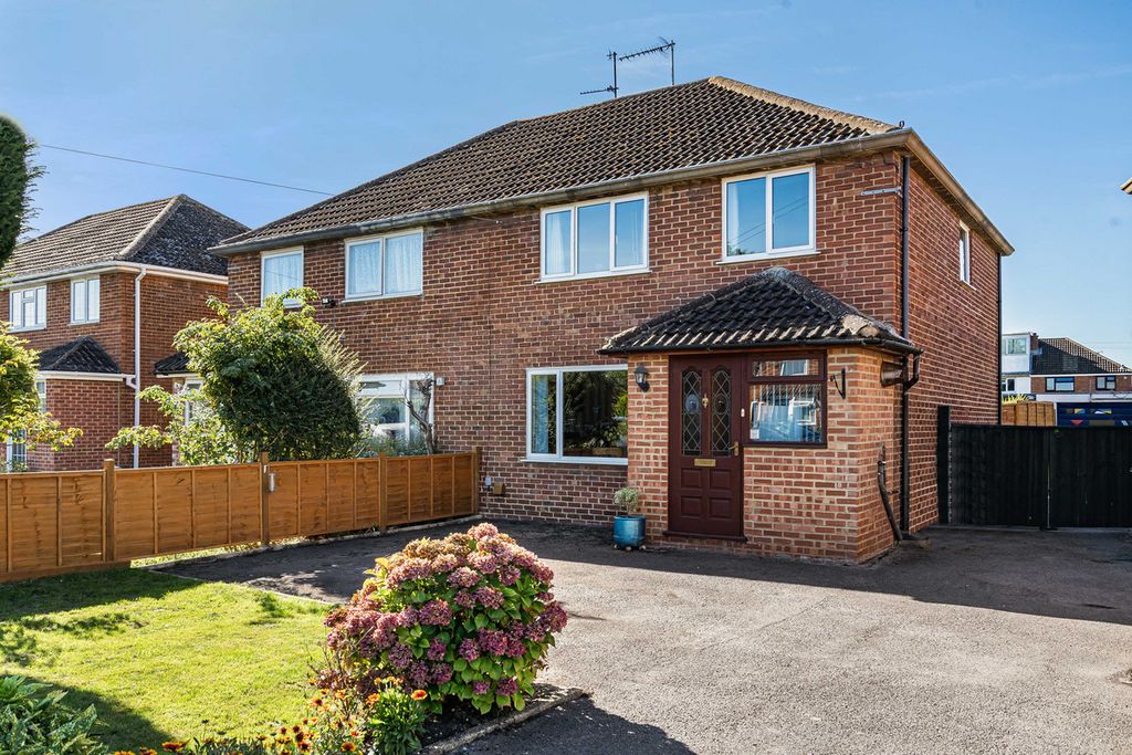 Property photo 1 of 19