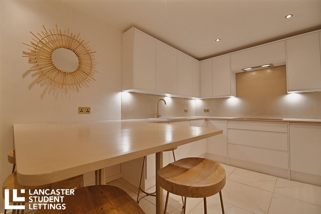 Property photo 3 of 50 Property Photo