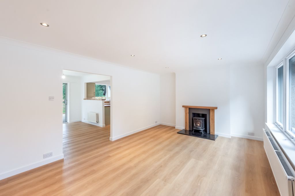 Property photo 3 of 39