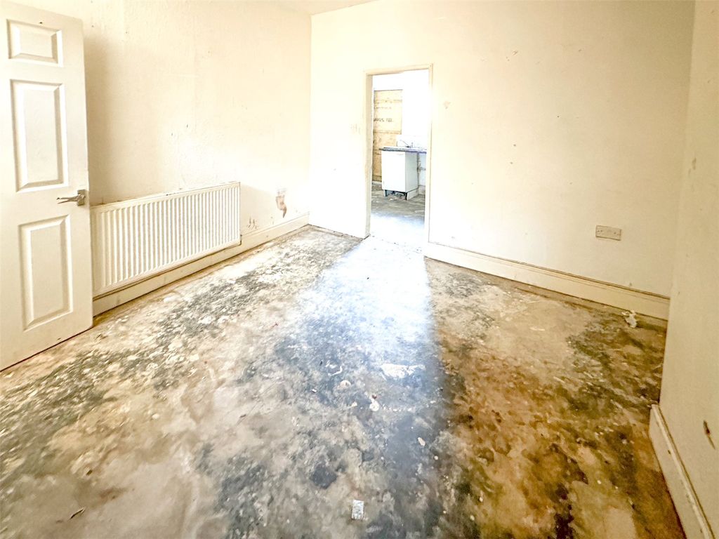 Property photo 3 of 8 Picture No. 03