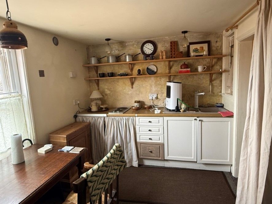 Property photo 3 of 7