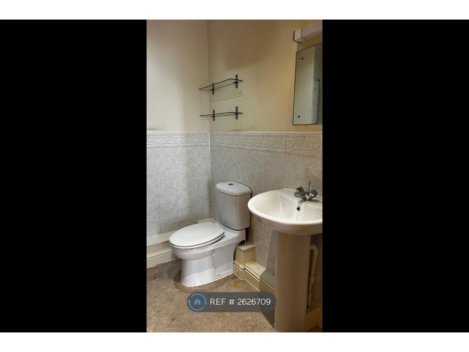 Property photo 3 of 9