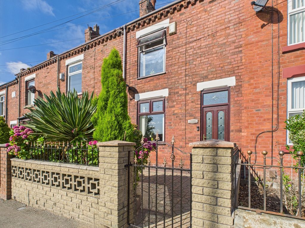 Property photo 1 of 27
