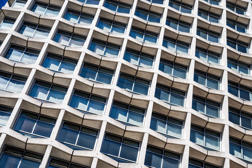 Property photo 2 of 43