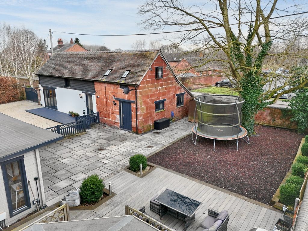 Property photo 1 of 34 3973761