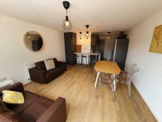 Property photo 3 of 9