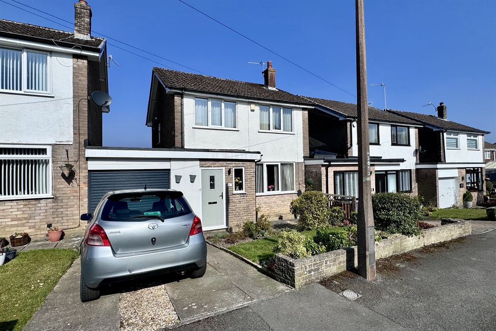 Property photo 1 of 19 (Main)