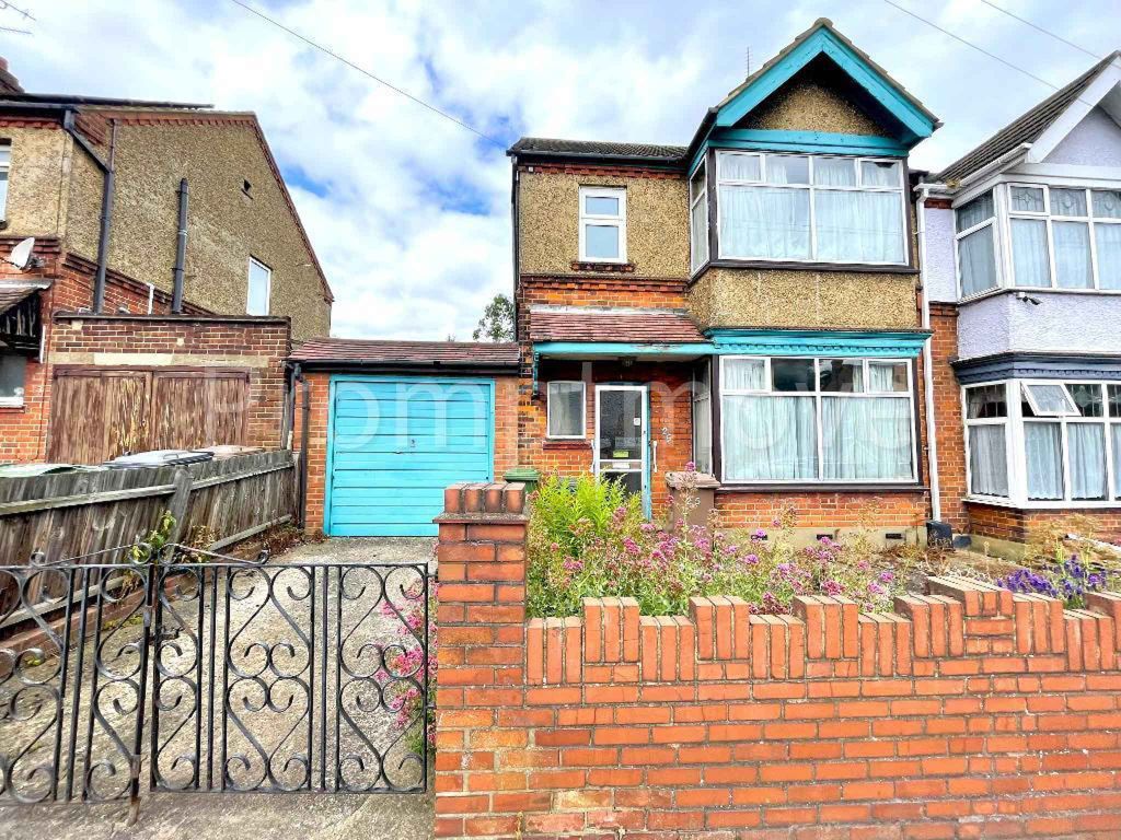 Property photo 1 of 6 Na