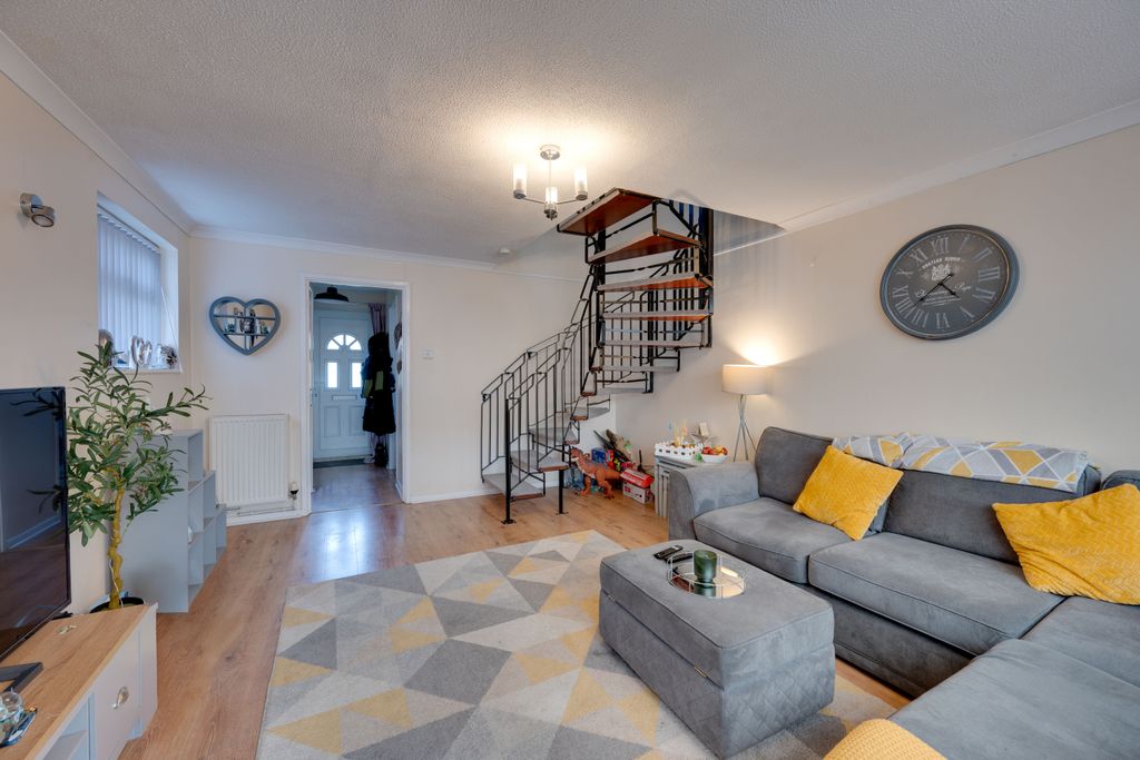 Property photo 3 of 15 Z63_8635