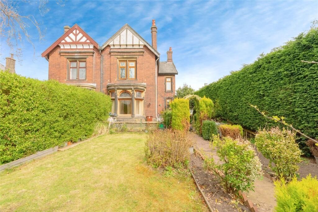 Property photo 1 of 22