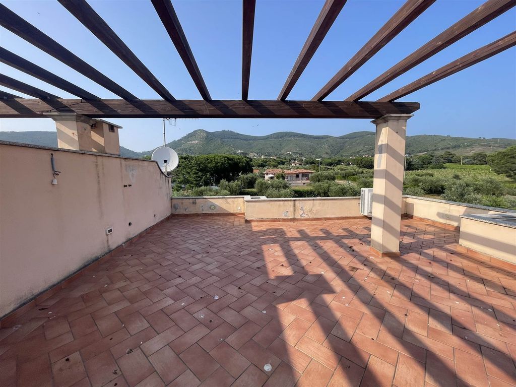 Property photo 2 of 30