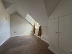 Property photo 3 of 11 Bedroom 1