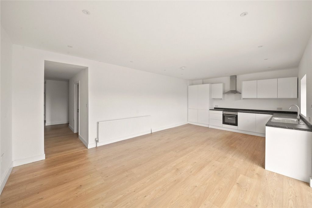 Property photo 3 of 15 Picture No. 03