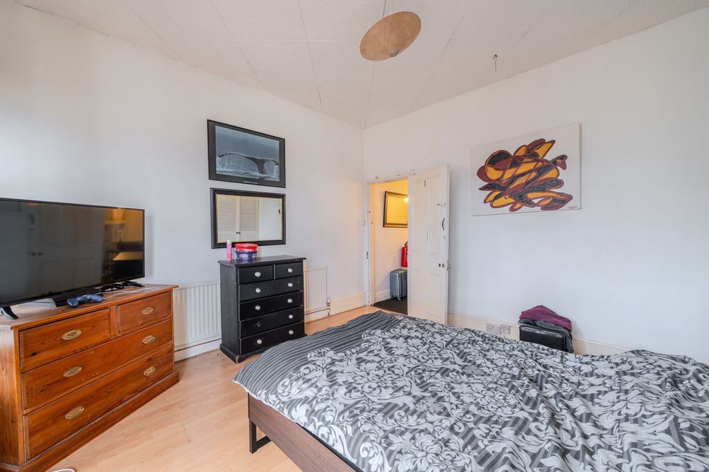 Additional image 16 of 3 bed flat for saleTy Castroggy, Chepstow, 5 NP16