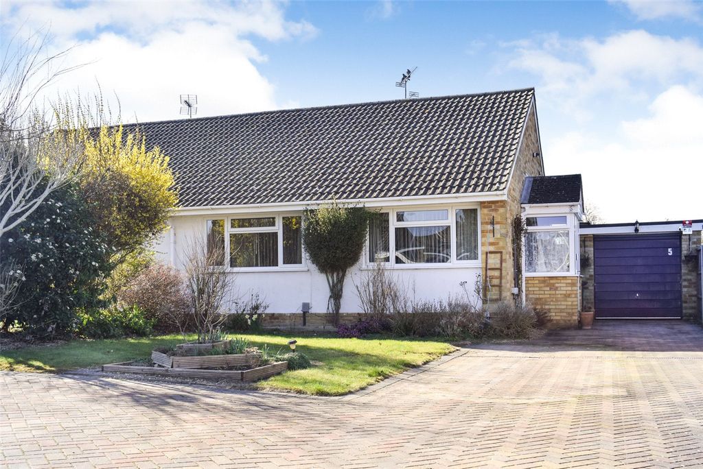 Property photo 1 of 12 Picture No. 26