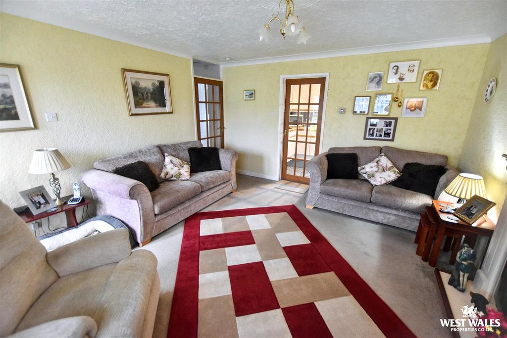Additional image 5 of 2 bed semi-detached bungalow for saleDevonshire Road, Pembroke Dock SA72