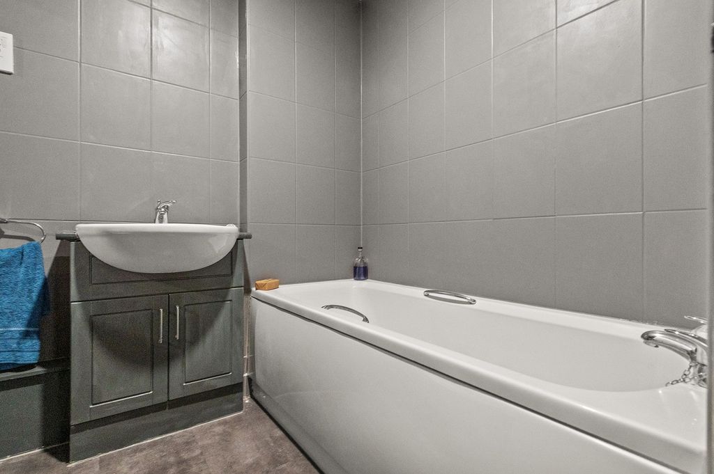Additional image 11 of 2 bed flat for saleGuthrie Court, Gleneagles Village PH3