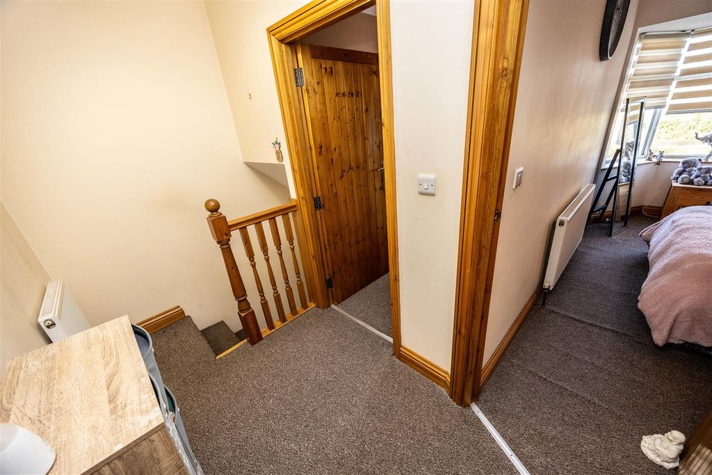 Property photo 2 of 25 48Rrhudds-170226-10.Jpg