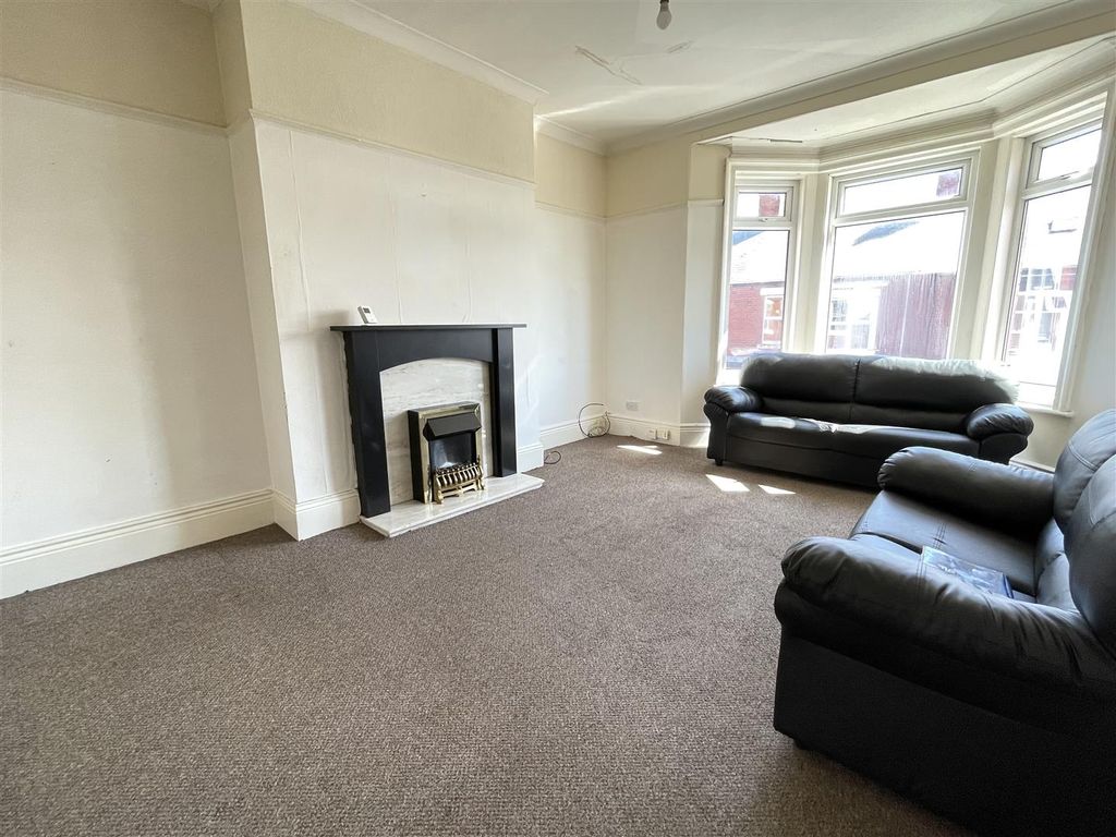 Property photo 2 of 9 Img_1456.Jpg