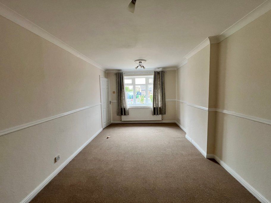 Property photo 3 of 22