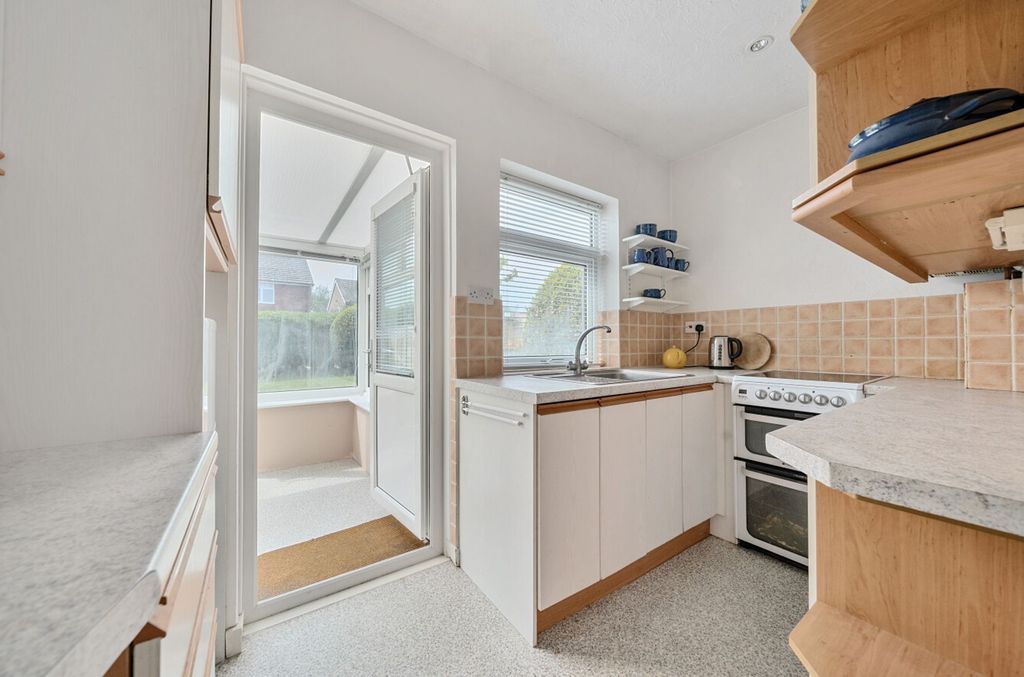 Property photo 3 of 15