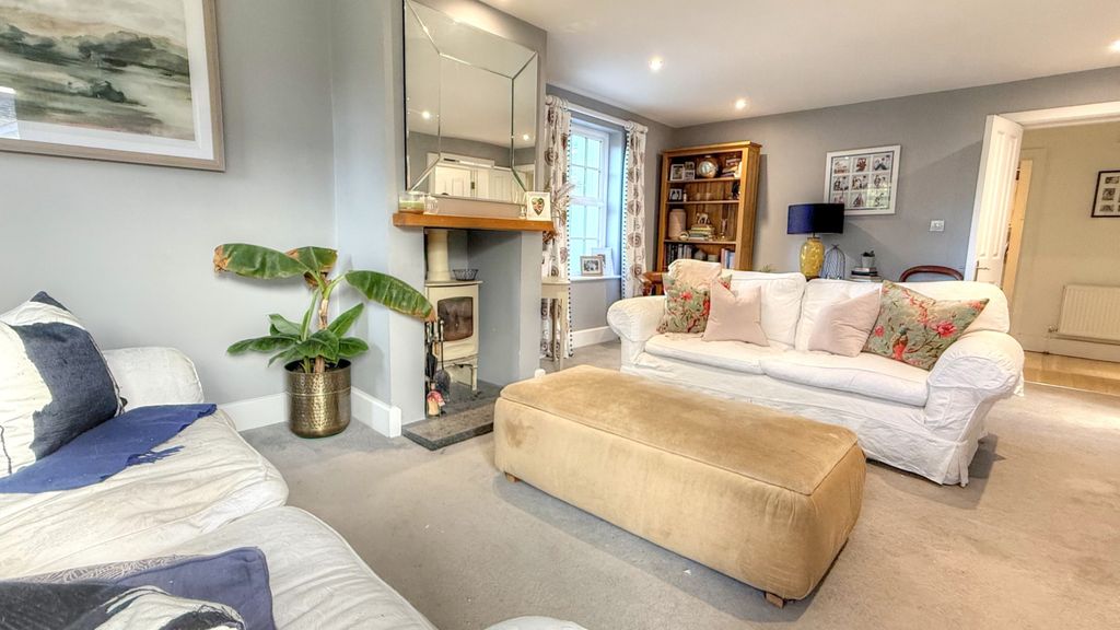 Property photo 2 of 32 Image21_Smooth